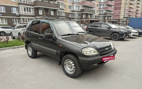 Chevrolet Niva I рестайлинг, 2008 год, 249 000 рублей, 2 фотография