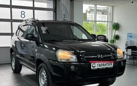 Hyundai Tucson III, 2005 год, 699 000 рублей, 3 фотография