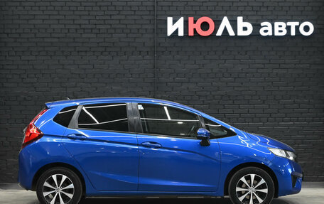 Honda Fit III, 2016 год, 880 000 рублей, 9 фотография