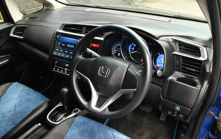 Honda Fit III, 2016 год, 880 000 рублей, 13 фотография