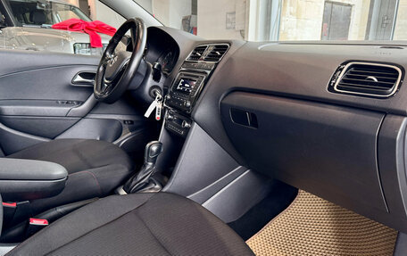Volkswagen Polo VI (EU Market), 2017 год, 1 180 000 рублей, 15 фотография
