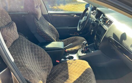 Volkswagen Jetta VI, 2011 год, 970 000 рублей, 19 фотография