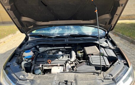 Volkswagen Jetta VI, 2011 год, 970 000 рублей, 21 фотография