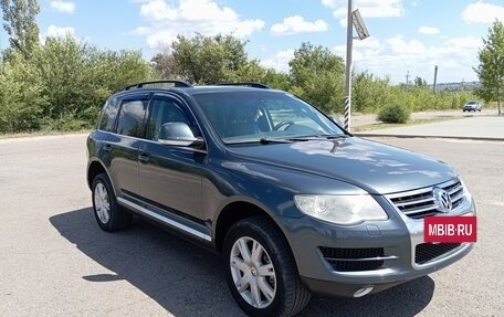 Volkswagen Touareg III, 2007 год, 1 100 000 рублей, 2 фотография