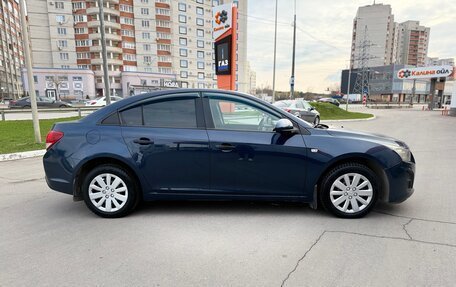 Chevrolet Cruze II, 2011 год, 450 000 рублей, 4 фотография