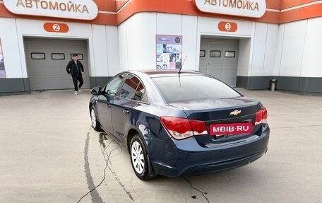 Chevrolet Cruze II, 2011 год, 450 000 рублей, 7 фотография
