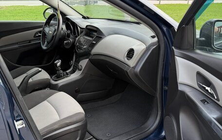 Chevrolet Cruze II, 2011 год, 450 000 рублей, 11 фотография