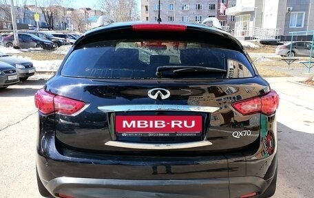 Infiniti QX70, 2015 год, 2 350 000 рублей, 7 фотография