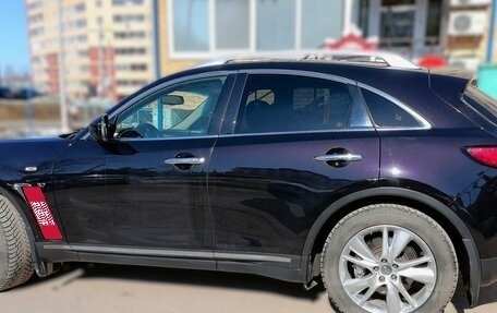 Infiniti QX70, 2015 год, 2 350 000 рублей, 9 фотография