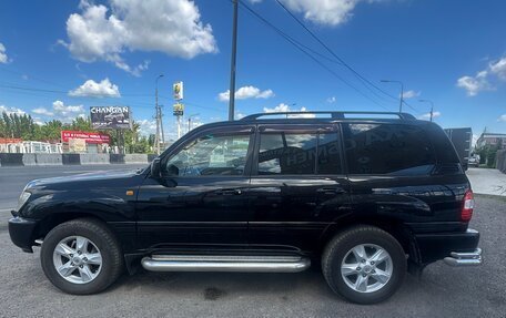 Toyota Land Cruiser 100 рестайлинг 2, 2005 год, 2 550 000 рублей, 7 фотография