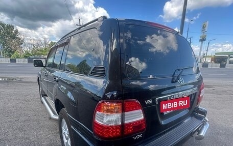 Toyota Land Cruiser 100 рестайлинг 2, 2005 год, 2 550 000 рублей, 4 фотография