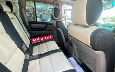 Toyota Land Cruiser 100 рестайлинг 2, 2005 год, 2 550 000 рублей, 24 фотография