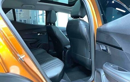 Peugeot 2008 II, 2022 год, 1 200 000 рублей, 9 фотография