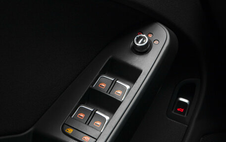 Audi A4, 2014 год, 997 000 рублей, 15 фотография