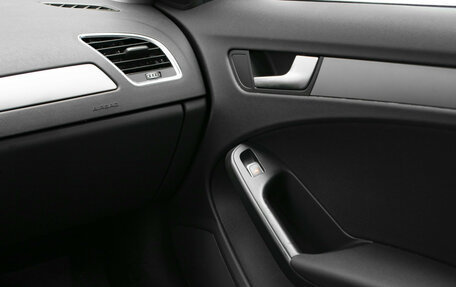Audi A4, 2014 год, 997 000 рублей, 23 фотография