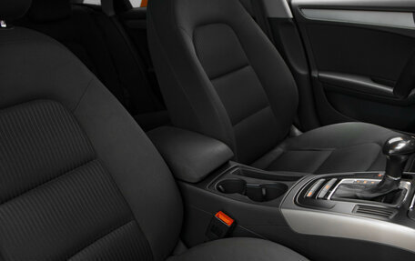 Audi A4, 2014 год, 997 000 рублей, 27 фотография
