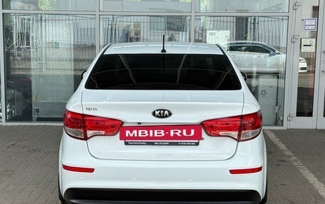 KIA Rio III рестайлинг, 2016 год, 999 000 рублей, 4 фотография