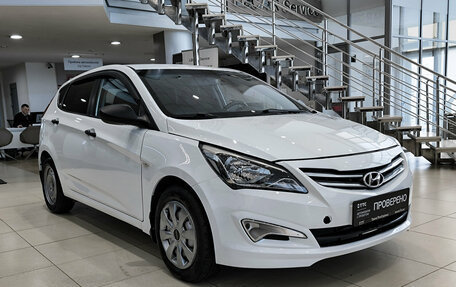 Hyundai Solaris II рестайлинг, 2014 год, 850 000 рублей, 3 фотография