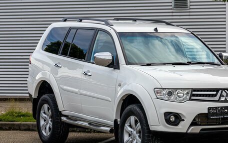 Mitsubishi Pajero Sport II рестайлинг, 2014 год, 1 595 000 рублей, 7 фотография