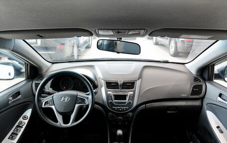 Hyundai Solaris II рестайлинг, 2014 год, 850 000 рублей, 17 фотография