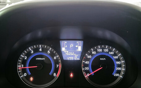 Hyundai Solaris II рестайлинг, 2014 год, 850 000 рублей, 16 фотография