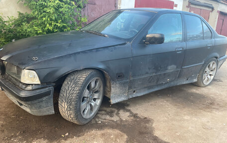 BMW 3 серия, 1992 год, 166 666 рублей, 3 фотография