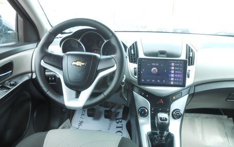 Chevrolet Cruze II, 2013 год, 828 000 рублей, 9 фотография