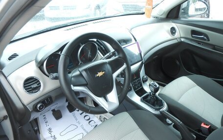 Chevrolet Cruze II, 2013 год, 828 000 рублей, 7 фотография