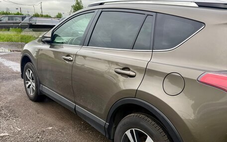 Toyota RAV4, 2016 год, 1 960 000 рублей, 6 фотография