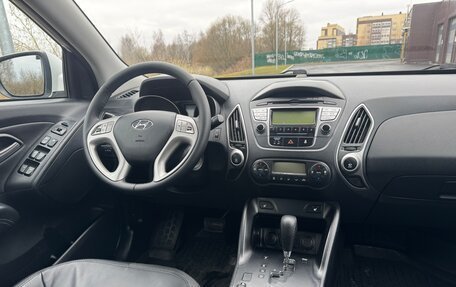 Hyundai ix35 I рестайлинг, 2011 год, 1 330 000 рублей, 10 фотография