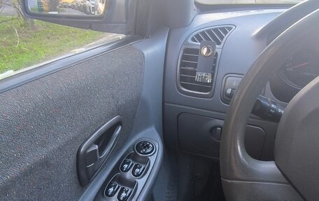 Hyundai Accent II, 2004 год, 225 000 рублей, 2 фотография