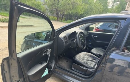 Volkswagen Polo VI (EU Market), 2018 год, 900 000 рублей, 11 фотография
