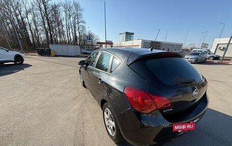 Opel Astra J, 2011 год, 430 000 рублей, 4 фотография