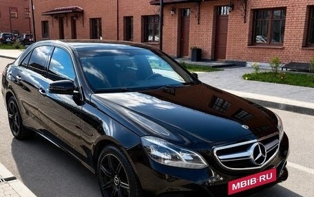 Mercedes-Benz E-Класс, 2013 год, 1 300 000 рублей, 6 фотография
