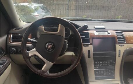 Cadillac Escalade III, 2013 год, 2 400 000 рублей, 4 фотография