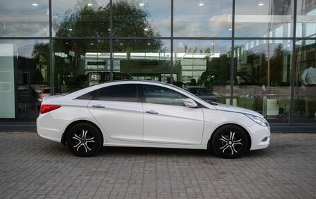 Hyundai Sonata VI, 2010 год, 1 050 000 рублей, 8 фотография