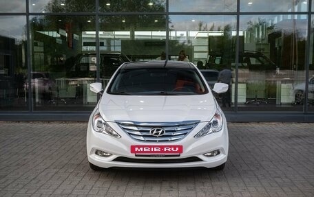 Hyundai Sonata VI, 2010 год, 1 050 000 рублей, 3 фотография