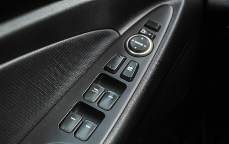 Hyundai Sonata VI, 2010 год, 1 050 000 рублей, 23 фотография