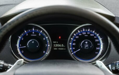 Hyundai Sonata VI, 2010 год, 1 050 000 рублей, 18 фотография