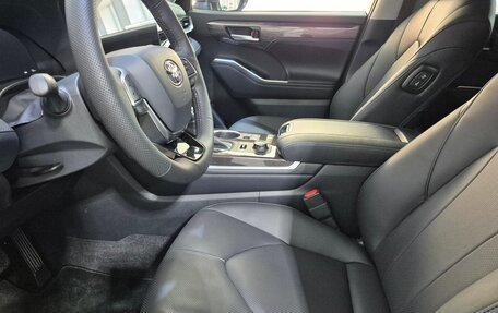 Toyota Highlander, 2026 год, 5 499 000 рублей, 11 фотография