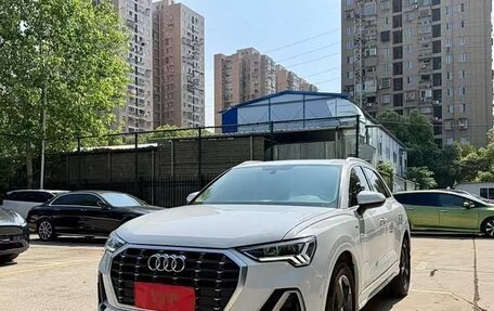 Audi Q3, 2022 год, 2 000 000 рублей, 3 фотография
