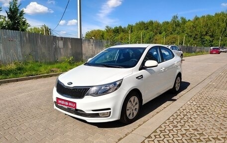 KIA Rio III рестайлинг, 2016 год, 1 075 000 рублей, 1 фотография