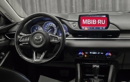 Mazda 6, 2019 год, 1 999 000 рублей, 13 фотография