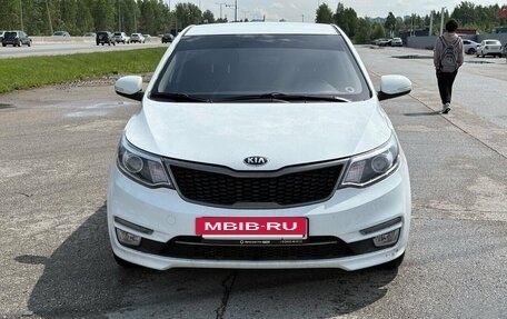 KIA Rio III рестайлинг, 2016 год, 810 000 рублей, 3 фотография