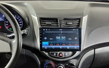Hyundai Solaris II рестайлинг, 2013 год, 570 000 рублей, 18 фотография