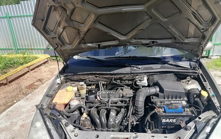 Ford Focus IV, 2003 год, 180 000 рублей, 6 фотография