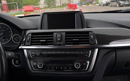 BMW 3 серия, 2012 год, 1 230 000 рублей, 8 фотография