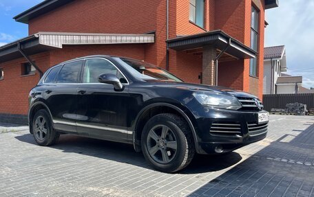 Volkswagen Touareg III, 2012 год, 2 090 000 рублей, 10 фотография