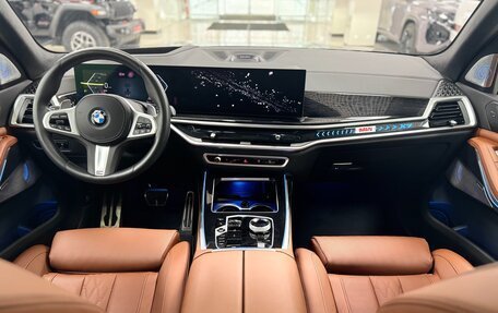 BMW X7, 2023 год, 13 299 000 рублей, 32 фотография