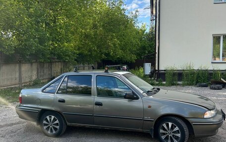 Daewoo Nexia I рестайлинг, 2004 год, 150 000 рублей, 7 фотография